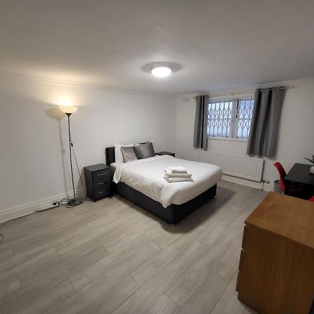 Cosy Apartment By Clapham South Underground! Londra Dış mekan fotoğraf