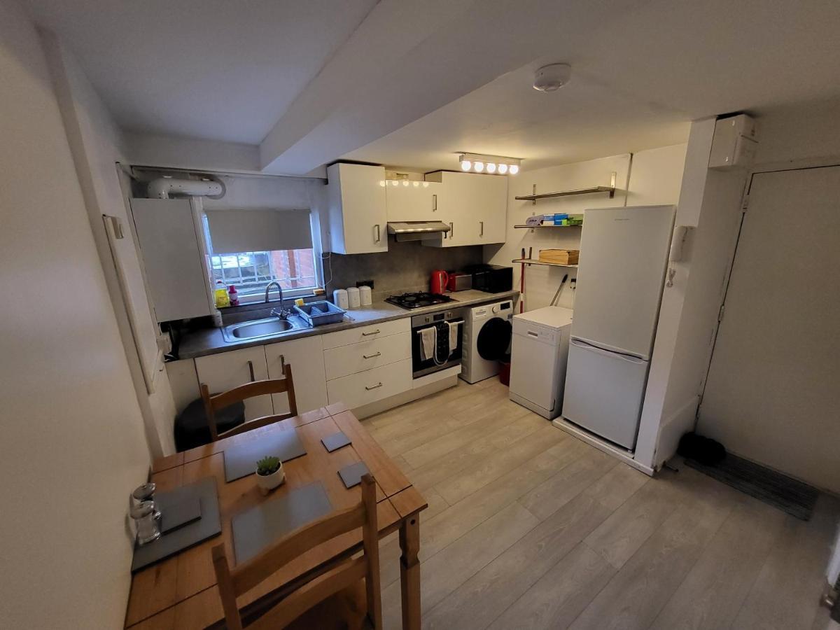 Cosy Apartment By Clapham South Underground! Londra Dış mekan fotoğraf