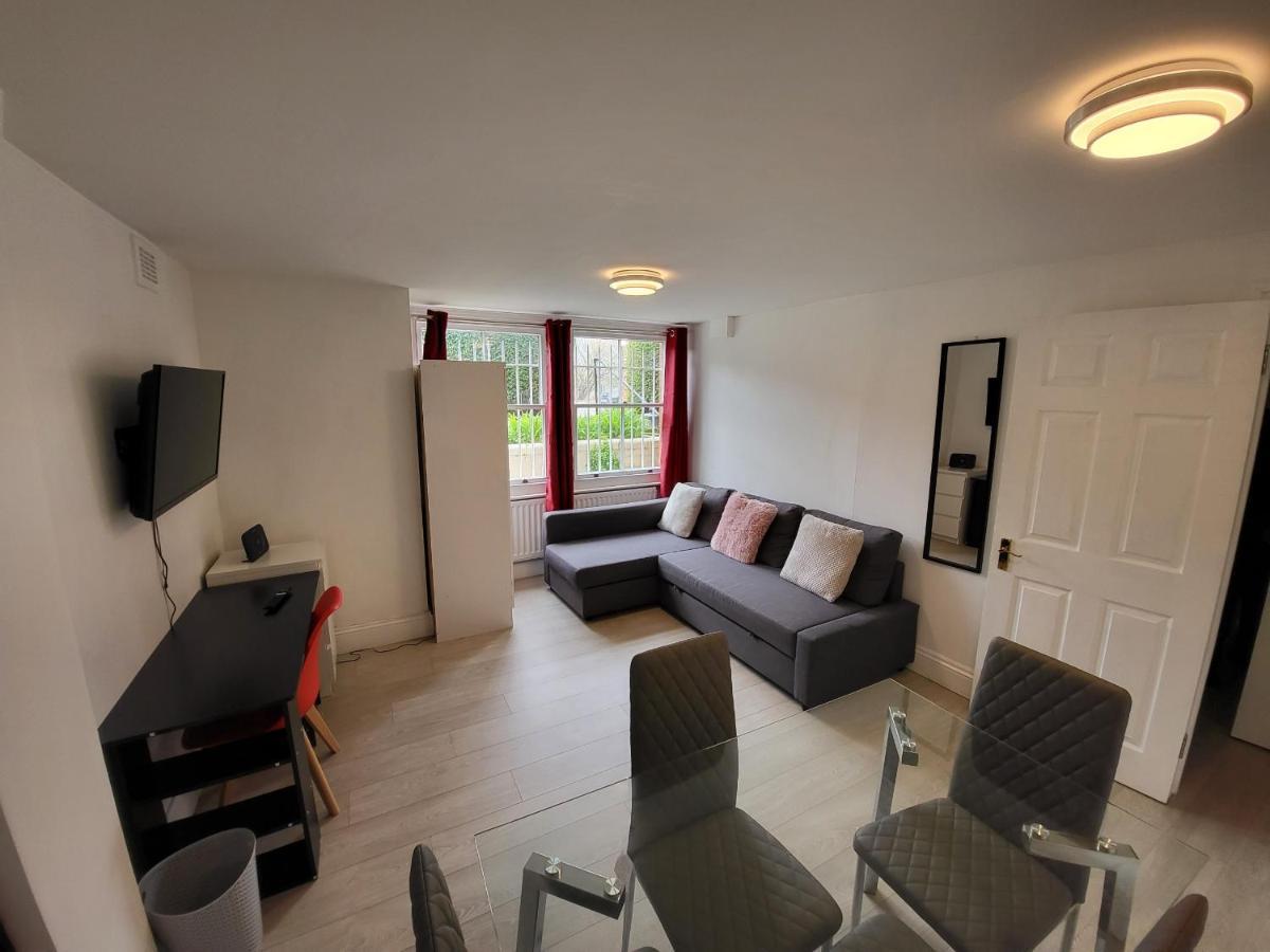 Cosy Apartment By Clapham South Underground! Londra Dış mekan fotoğraf
