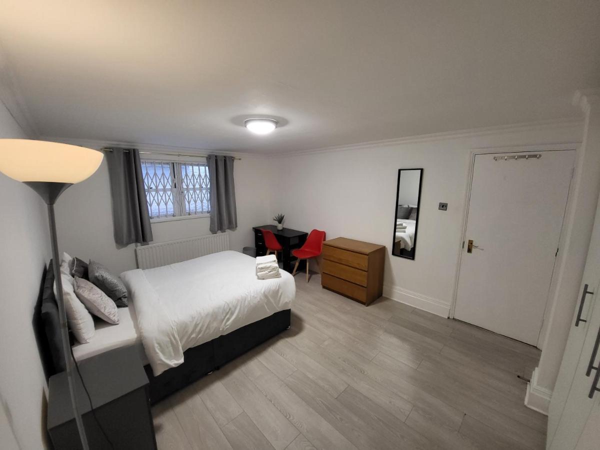 Cosy Apartment By Clapham South Underground! Londra Dış mekan fotoğraf