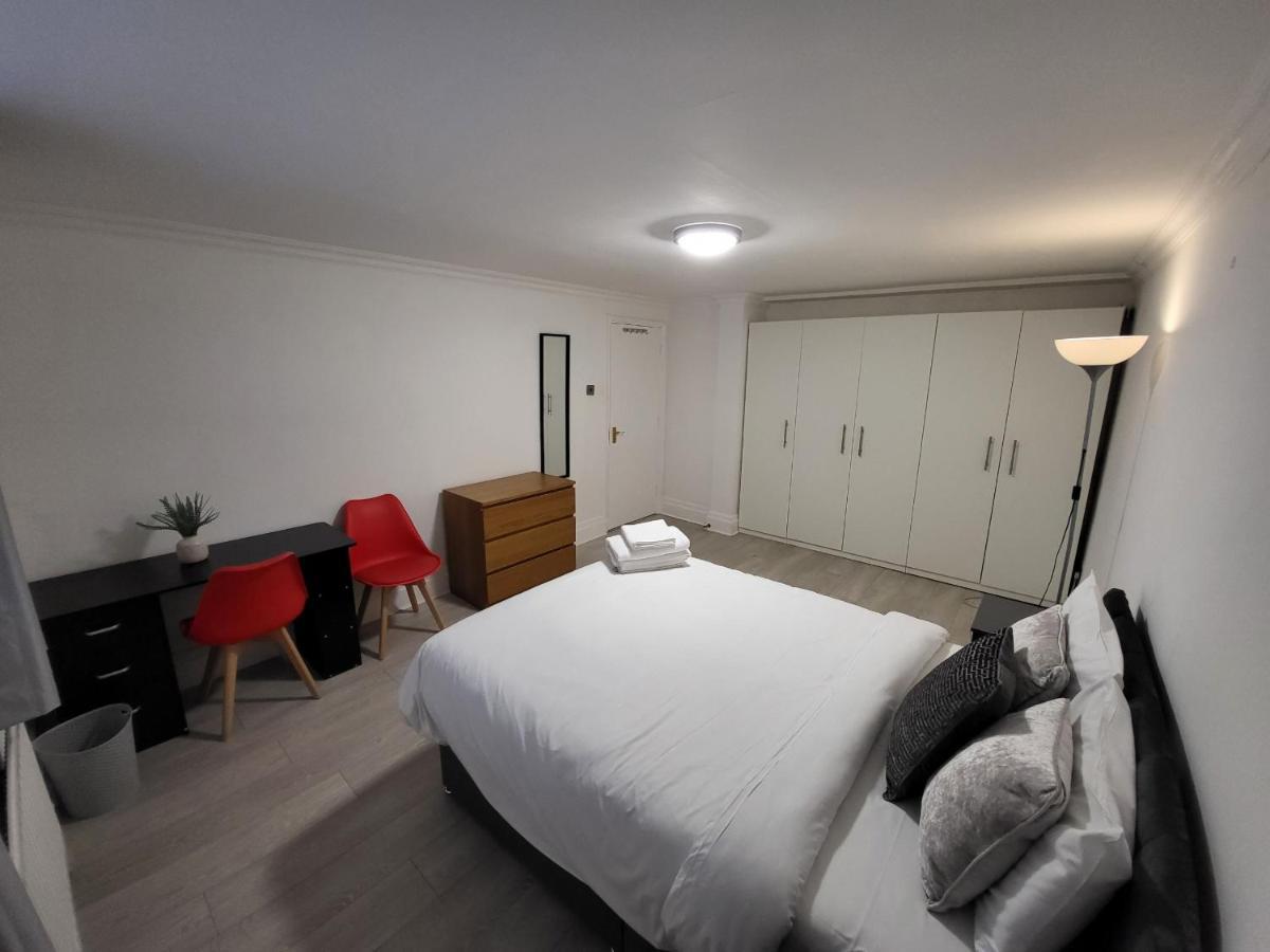 Cosy Apartment By Clapham South Underground! Londra Dış mekan fotoğraf